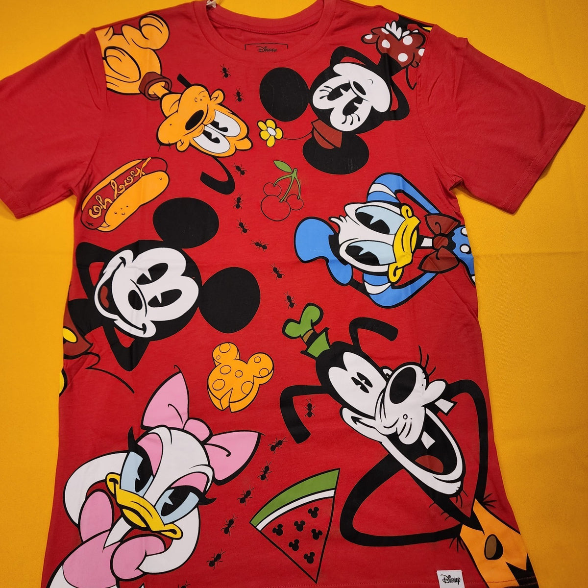 Loungefly Disney Mickey & Friends Picnic Red T Shirt Size S