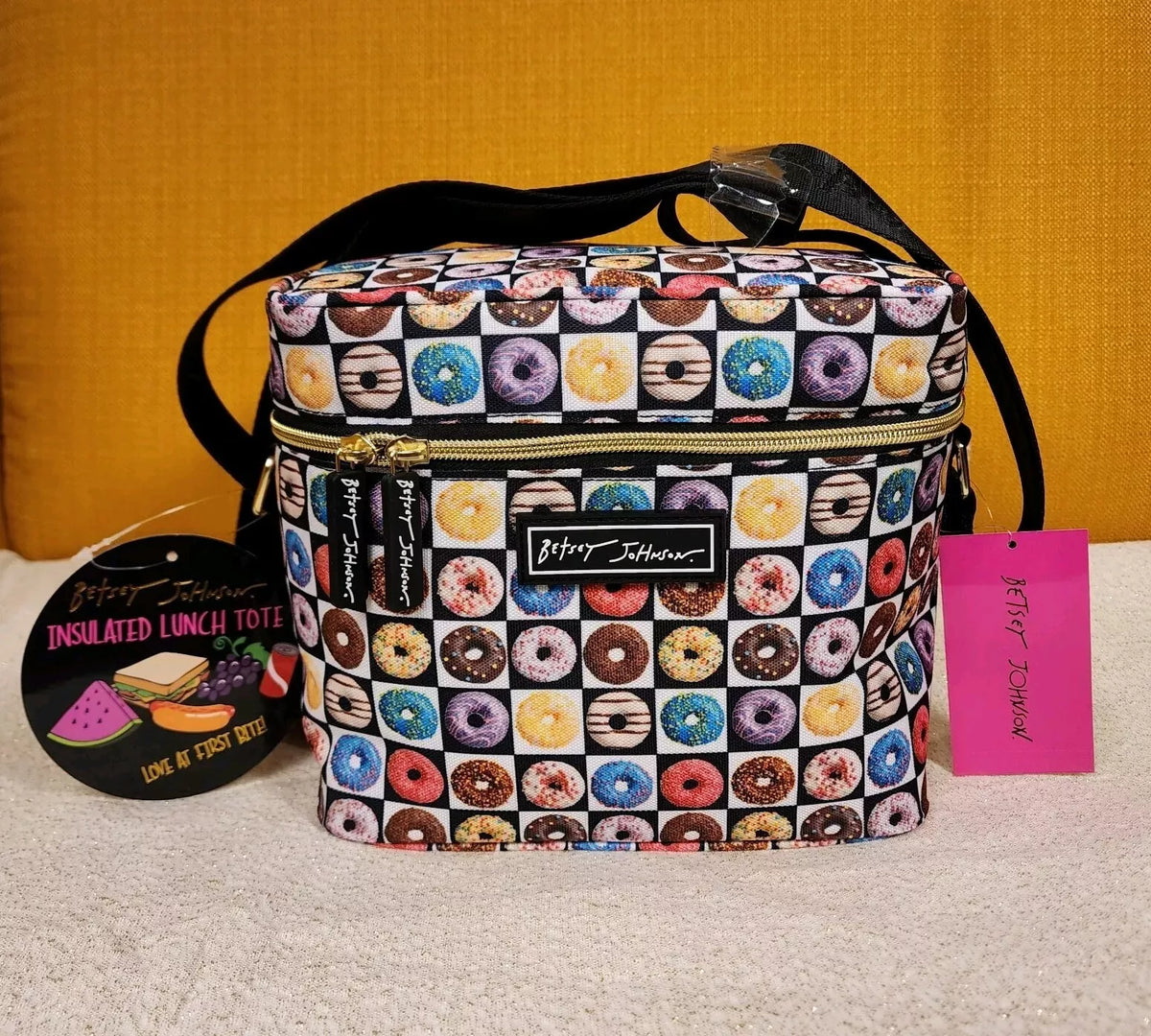 Betsey johnson apple lunch bag sales