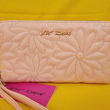 Betsey Johnson Pink Quilted Daisy Flower Spring Wallet Wristlet Zip Around