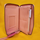 Betsey Johnson Pink Quilted Daisy Flower Spring Wallet Wristlet Zip Around