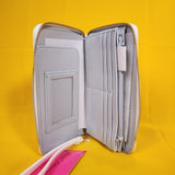 Betsey Johnson White Floral Flower Embroidered Wallet Wristlet Zip Around