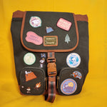Loungefly Peanuts Snoopy Beagle Scout Canvas Patches Sak Mini Backpack