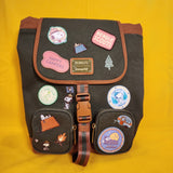 Loungefly Peanuts Snoopy Beagle Scout Canvas Patches Sak Mini Backpack