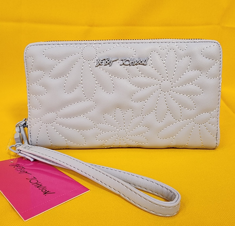 Betsey Johnson Blue Quilted Daisy Flower Spring Wallet Wristlet Zip Around