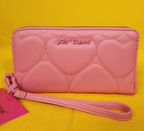 Betsey Johnson Pink Quilted Heart Love Wallet Wristlet Zip Around