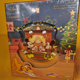 Mickey and Minnie Fireplace Coco Lenticular 3" LE Enamel Pin