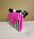 Peek a Boo Cat Crossbody Bag