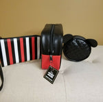 Mickey Minnie Mouse Silhouette Kissing Cosmetic Bag Set